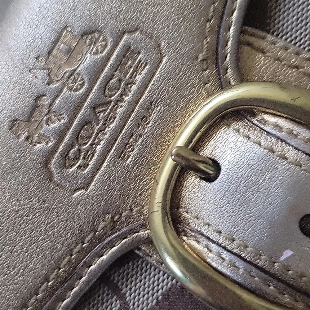 Vintage Coach Y2K Soho Metallic Gold Signature Buckle Slim Envelope Wallet Set